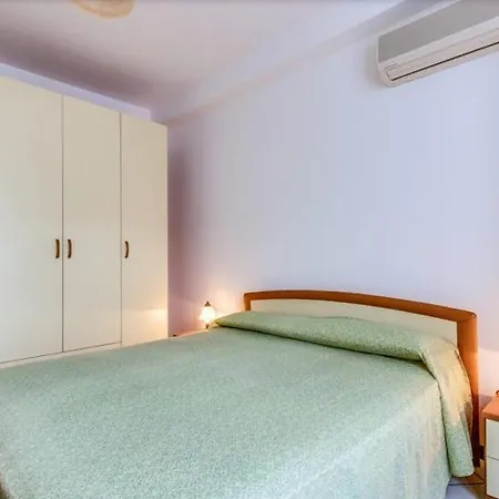 Confortevole Appartamento Nel Cuore Di Lipari Apartment *